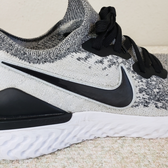 nike epic react oreo mens